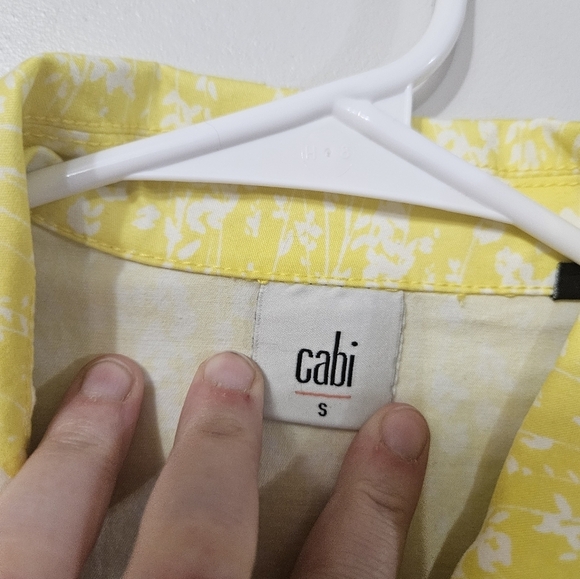 Cabi Yellow And White Button Blazer With Built In Shoulder Pads! - Picture 2 of 6
